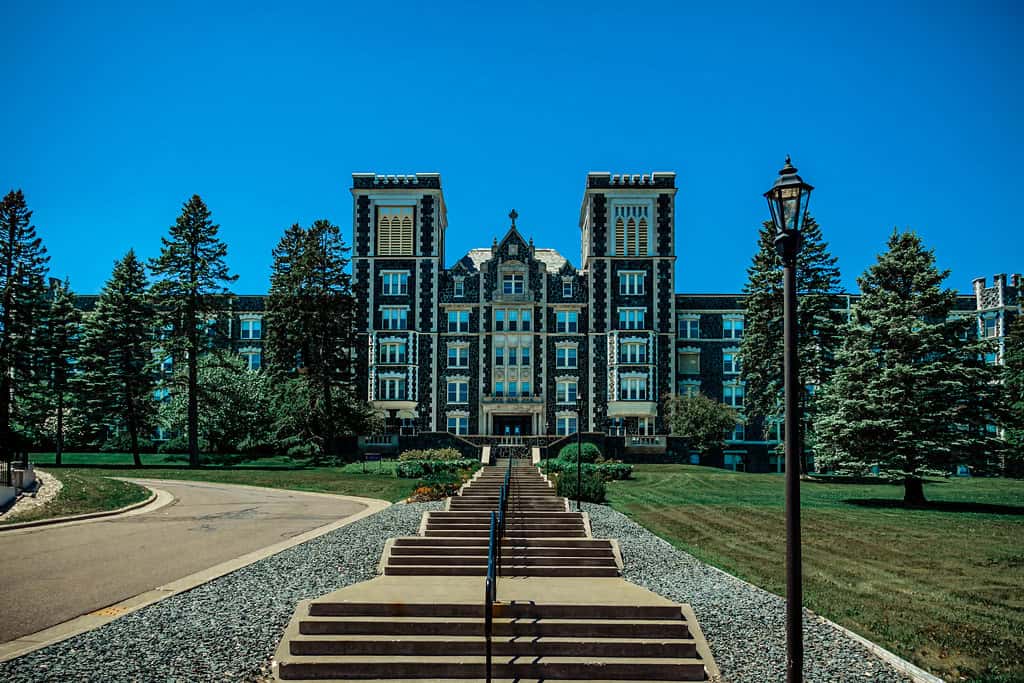 College of Saint Scholastica25