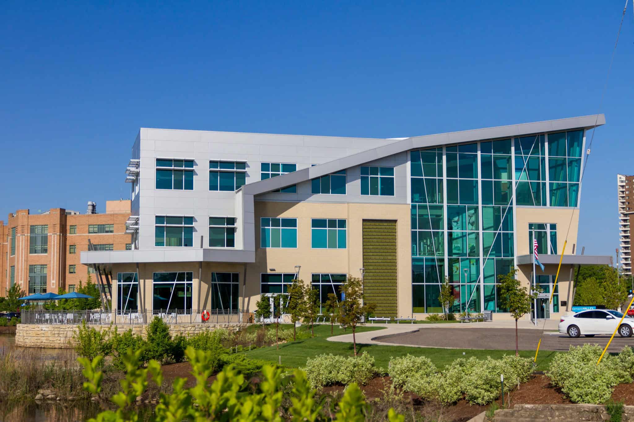 Kalamazoo Valley Community College 1