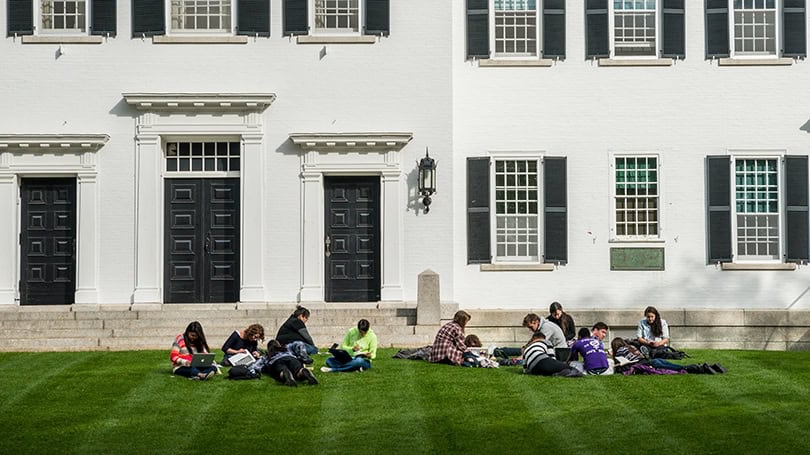 University of Massachusetts Dartmouth25