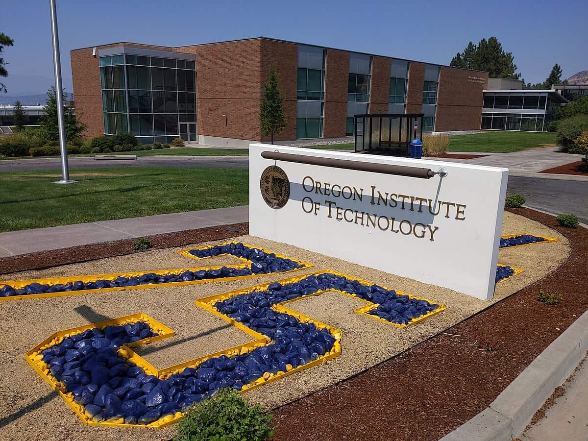 Oregon Institute of Technology25