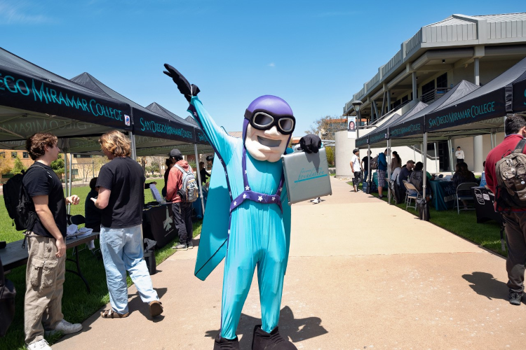 San Diego Miramar College